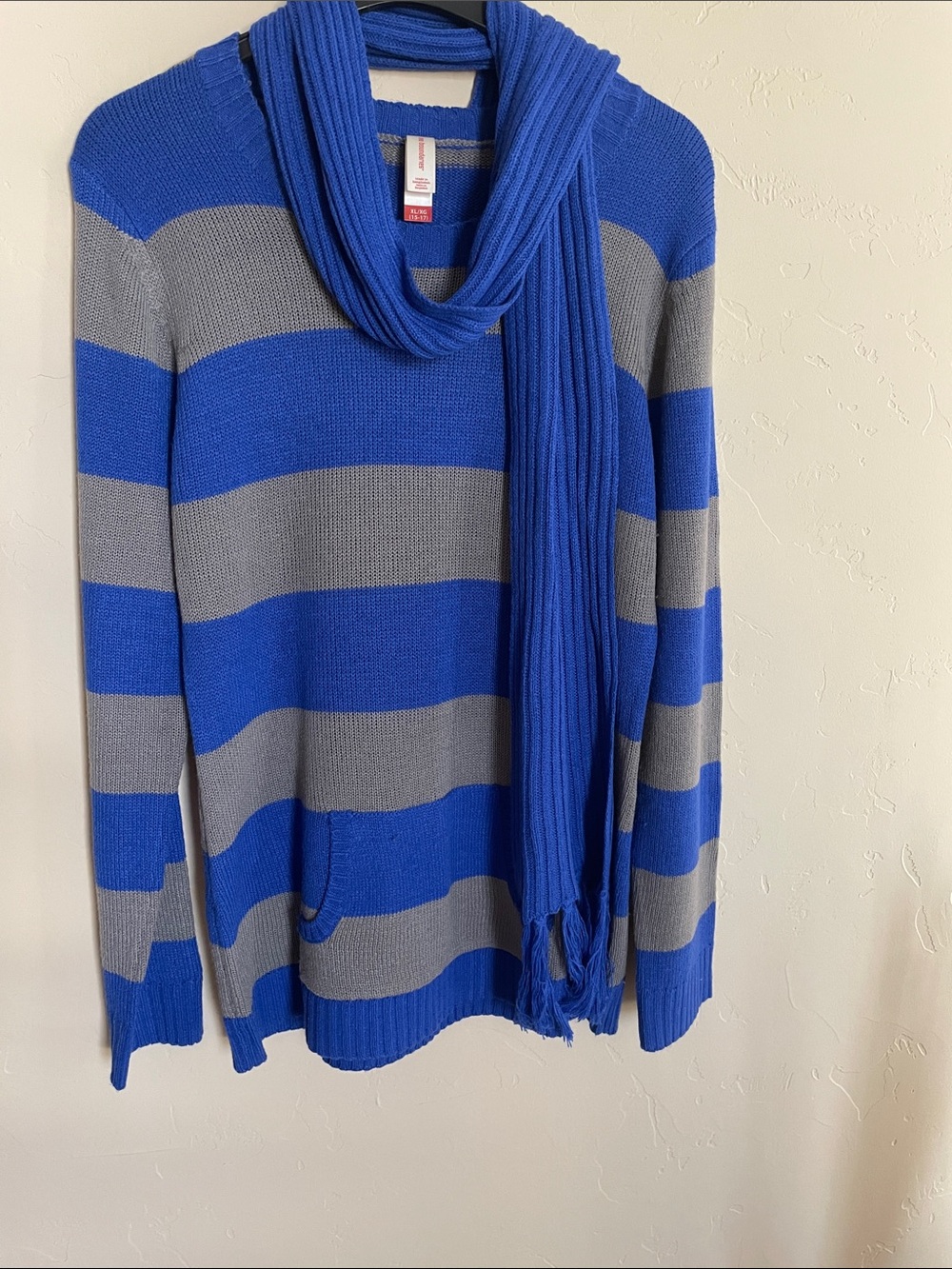 No Boundaries Blue & Gray Striped Cowl Neck Sweater with Scarf